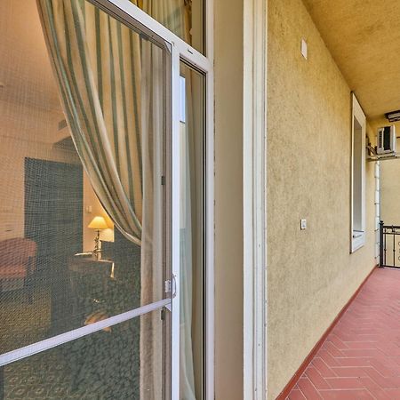 Hotel Classico Timişoara Buitenkant foto