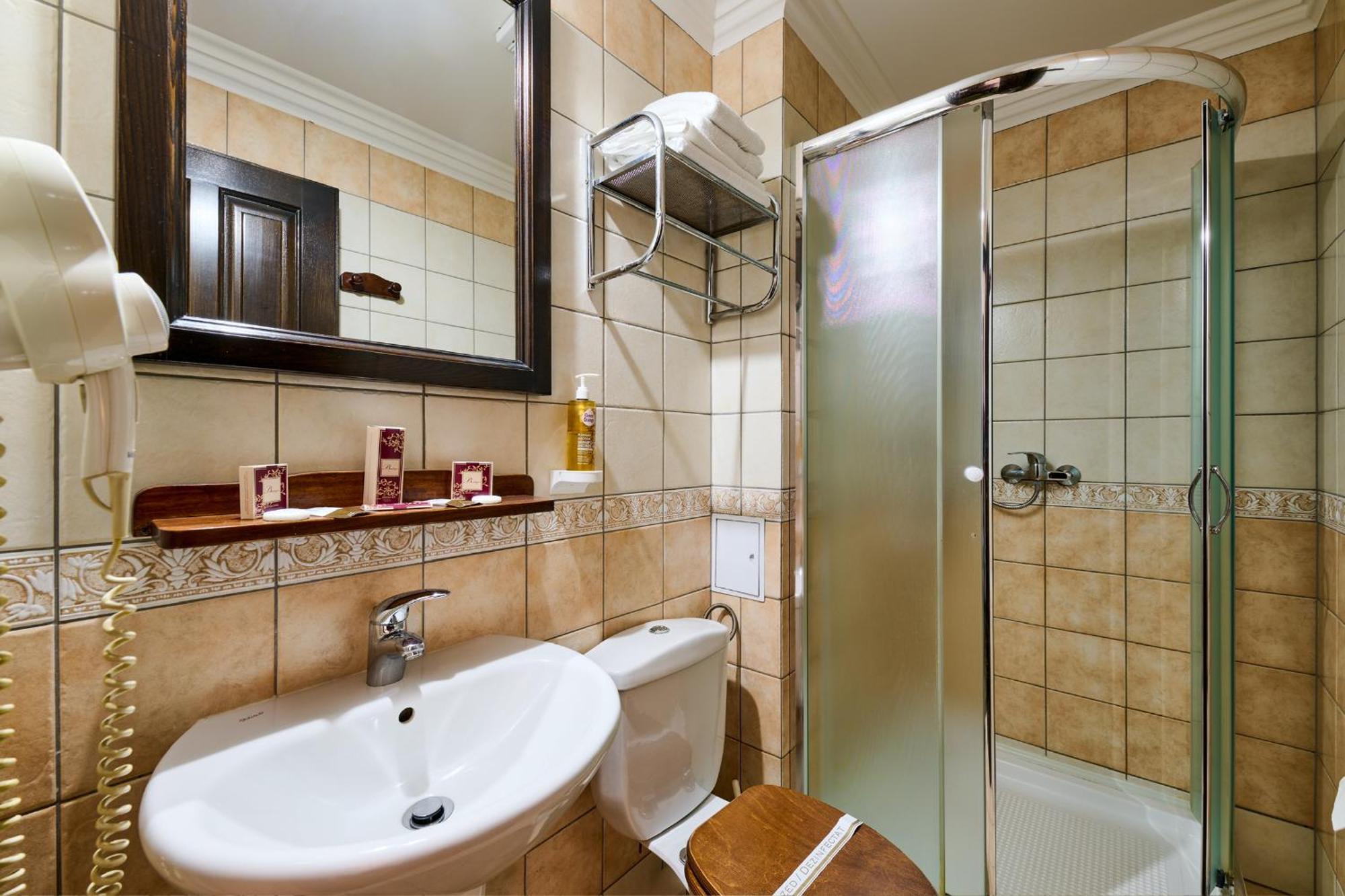 Hotel Classico Timişoara Buitenkant foto